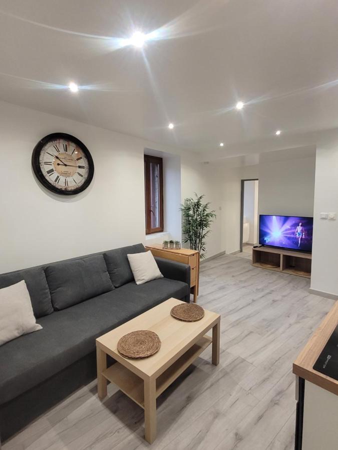 Le Provencal Apartment Saint-Mitre-les-Remparts Luaran gambar